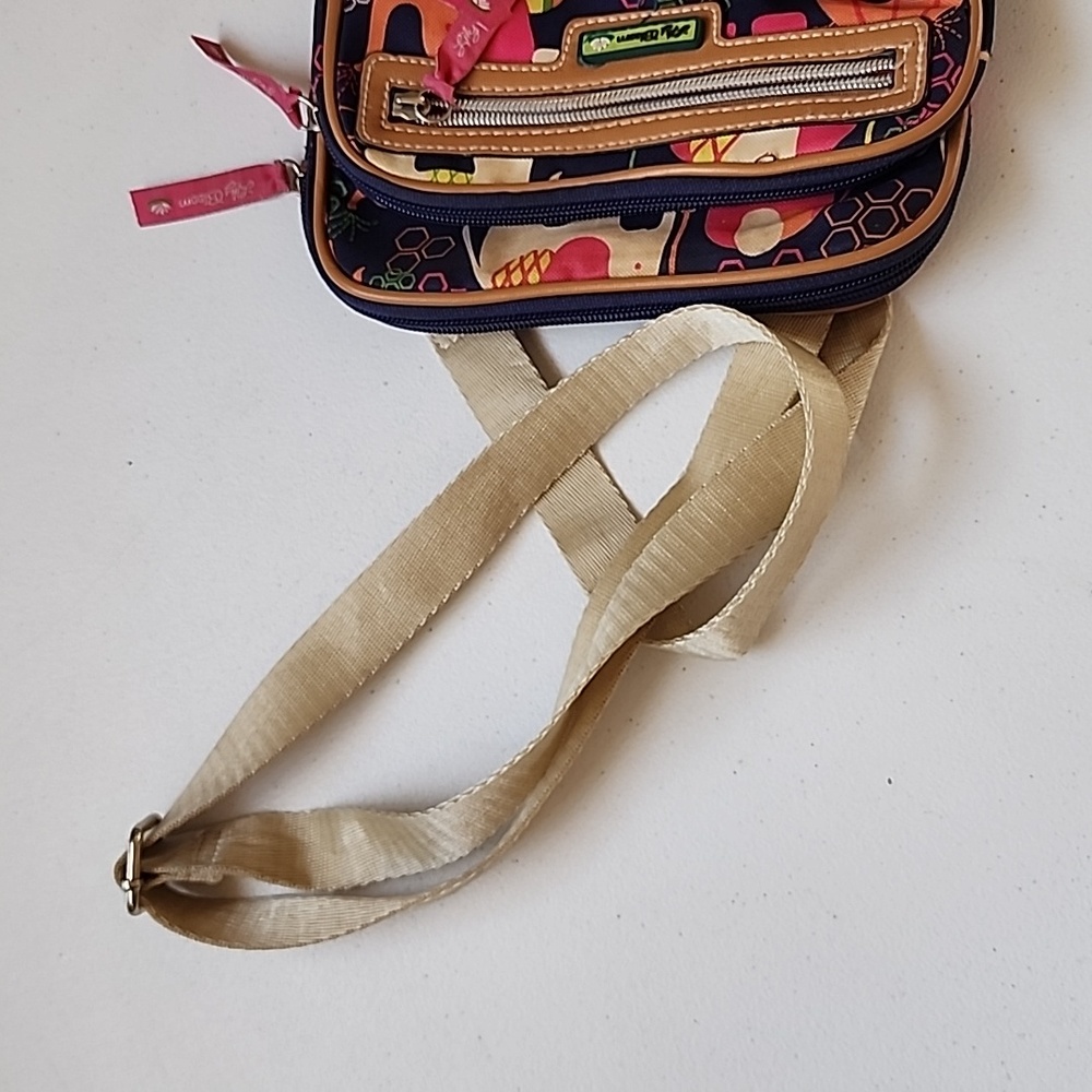 Lily Bloom Elephant Geometric Crossbody - Picture 8 of 11